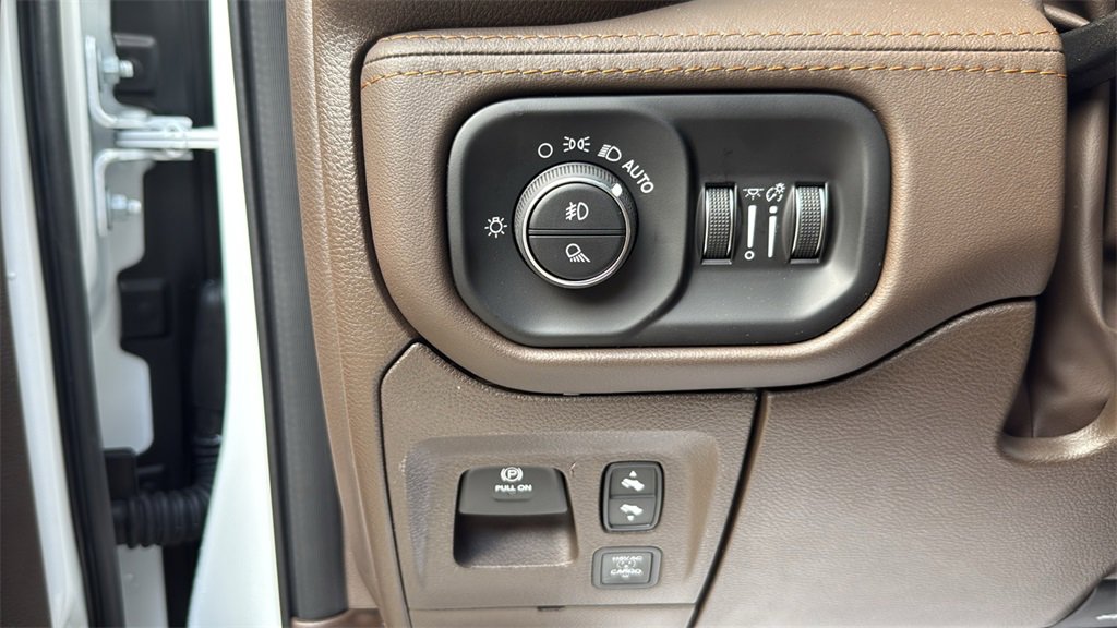 New 2026 RAM 1500 Limited image 18