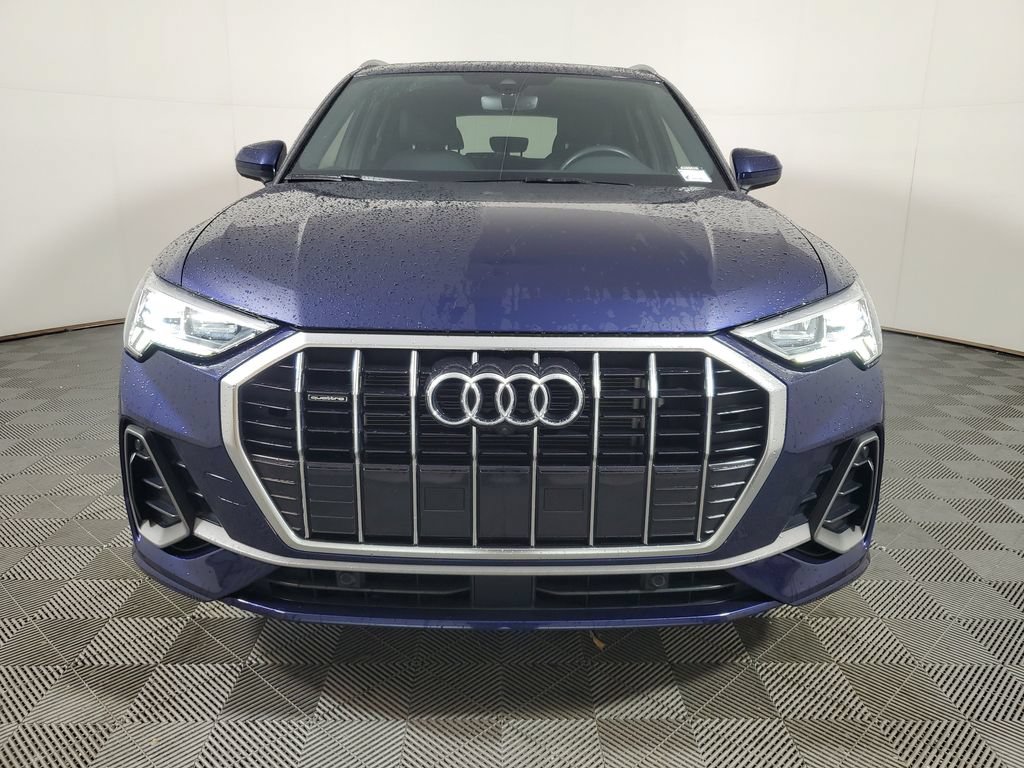 Used 2022 Audi Q3 2.0T Premium Plus AWD/4WD image 2