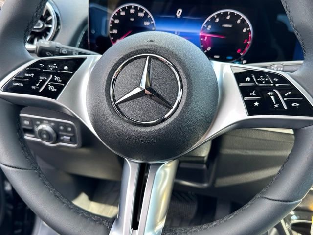 New 2026 Mercedes-Benz GLB 250 4MATIC image 14