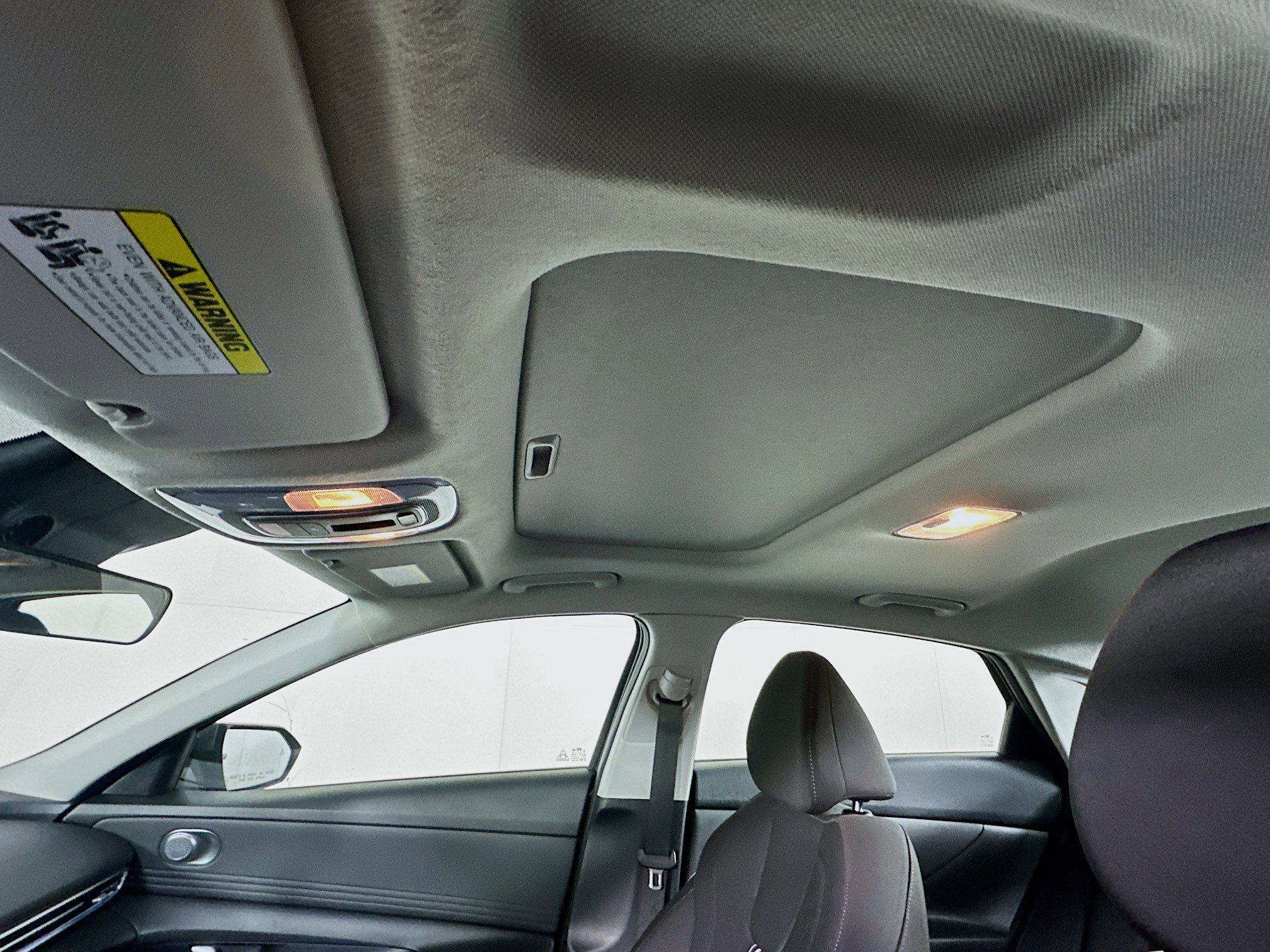 Used 2025 Hyundai Elantra SEL image 26