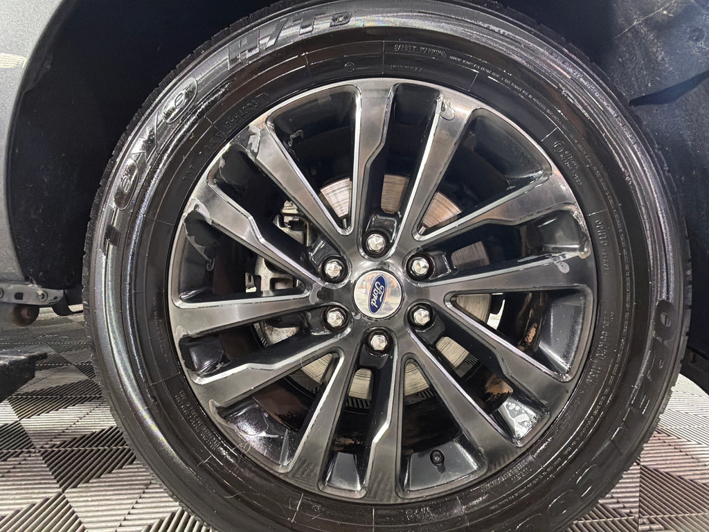 Used 2021 Ford Expedition Max Limited RWD image 39