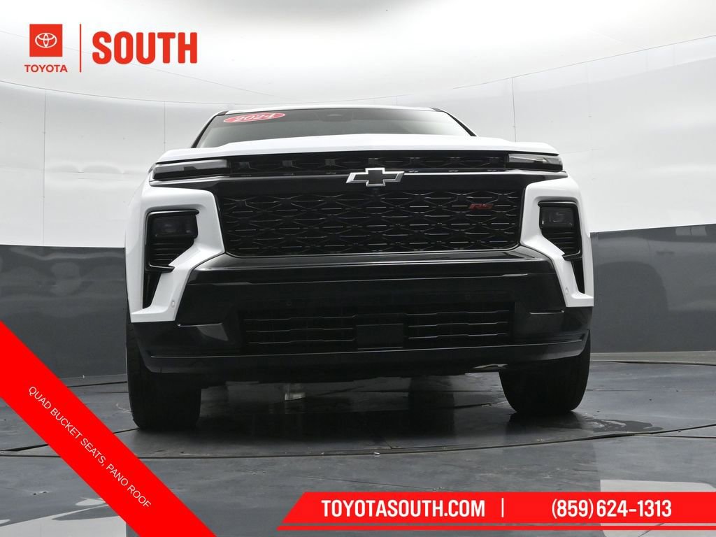 Used 2024 Chevrolet Traverse RS AWD/4WD image 34