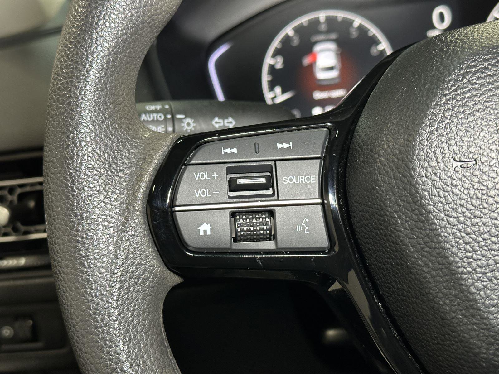 Used 2023 Honda Civic LX image 24