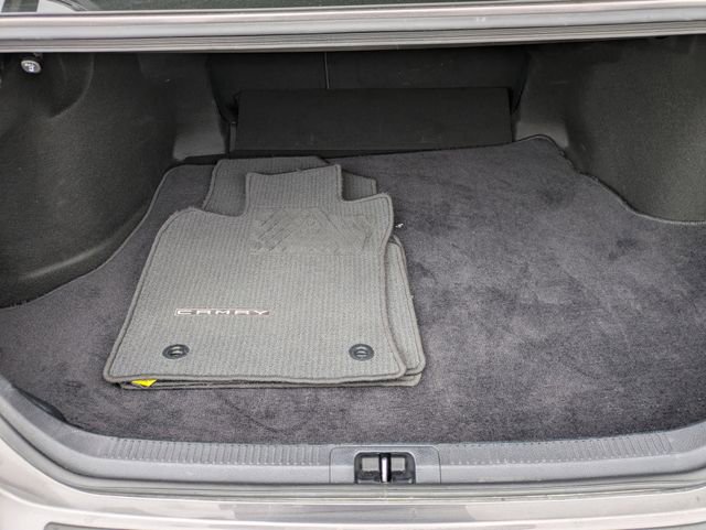 Used 2022 Toyota Camry SE image 29
