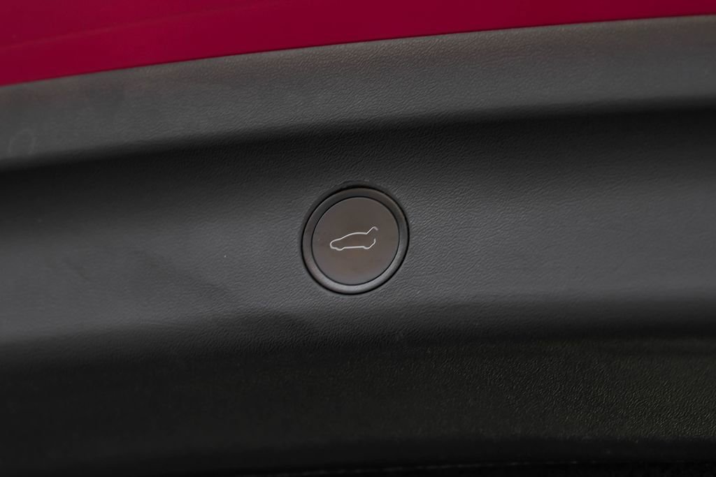 Used 2021 Tesla Model Y 2WD image 60