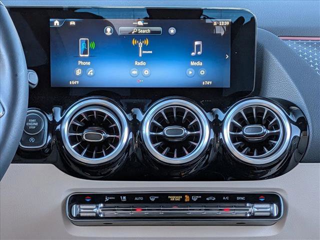 Certified 2025 Mercedes-Benz GLA 250 4MATIC image 12