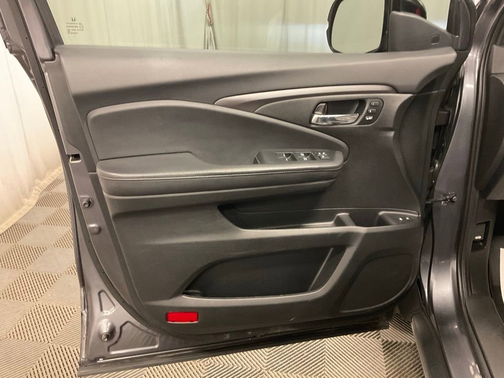 Used 2021 Honda Passport EX-L image 15
