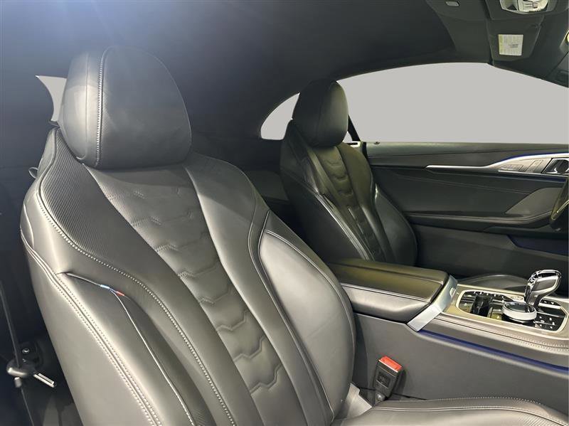 Used 2023 BMW M850i xDrive Convertible AWD/4WD image 33