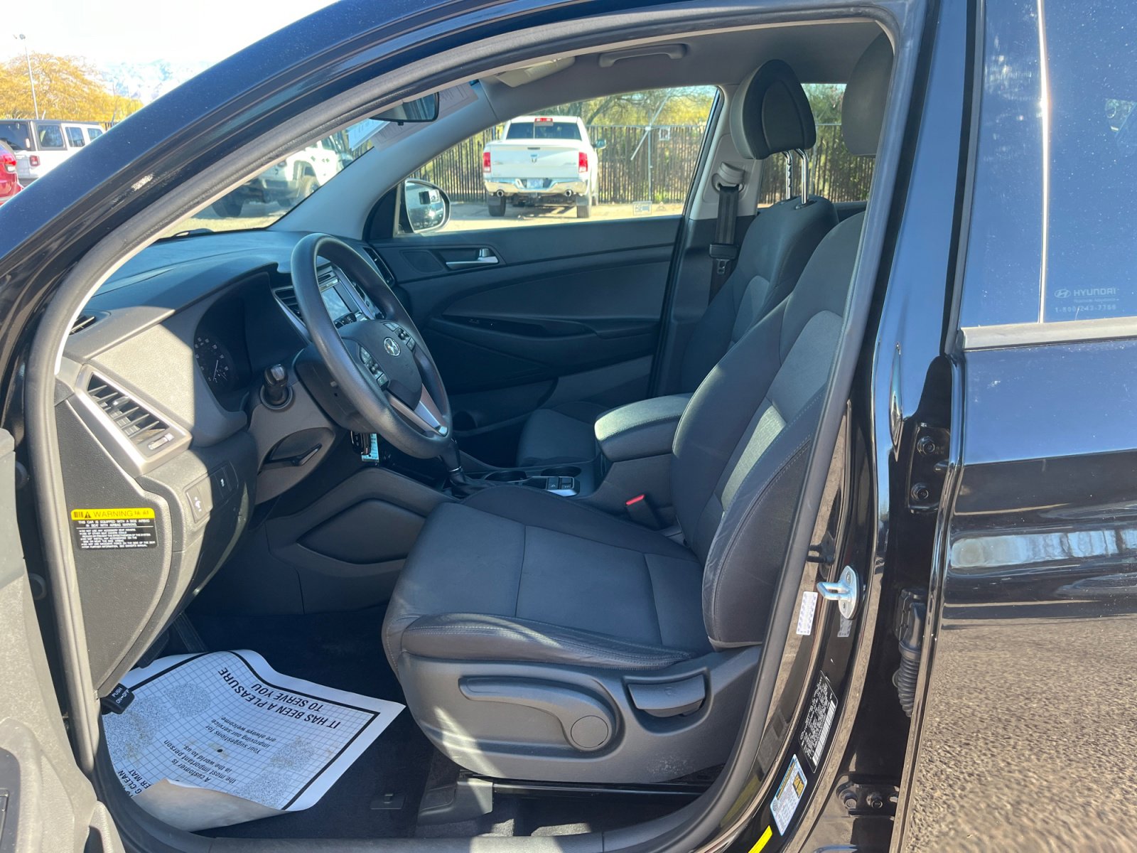 Used 2018 Hyundai Tucson SE image 14