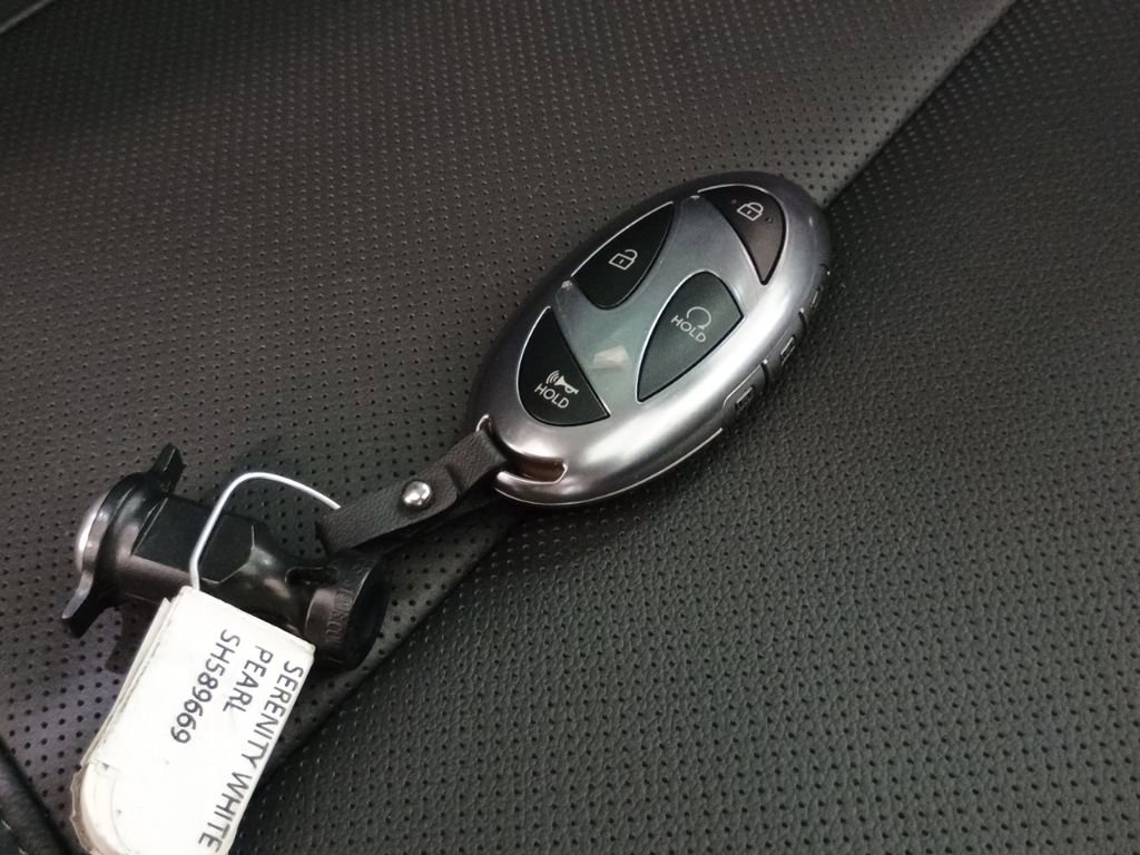 New 2025 Hyundai Tucson Limited image 31