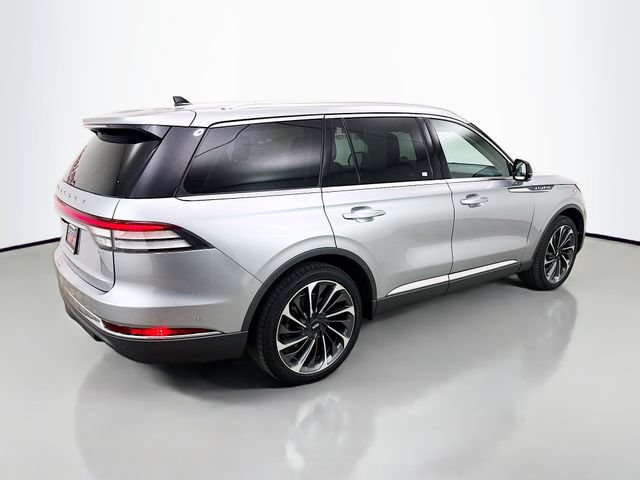Used 2021 Lincoln Aviator Reserve w/ Equipment Group 202A AWD/4WD image 9