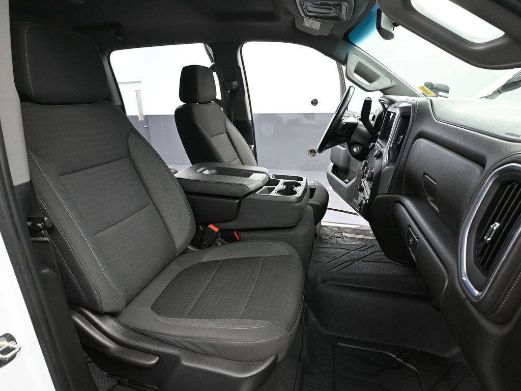 Used 2023 Chevrolet Silverado 2500 LT image 49