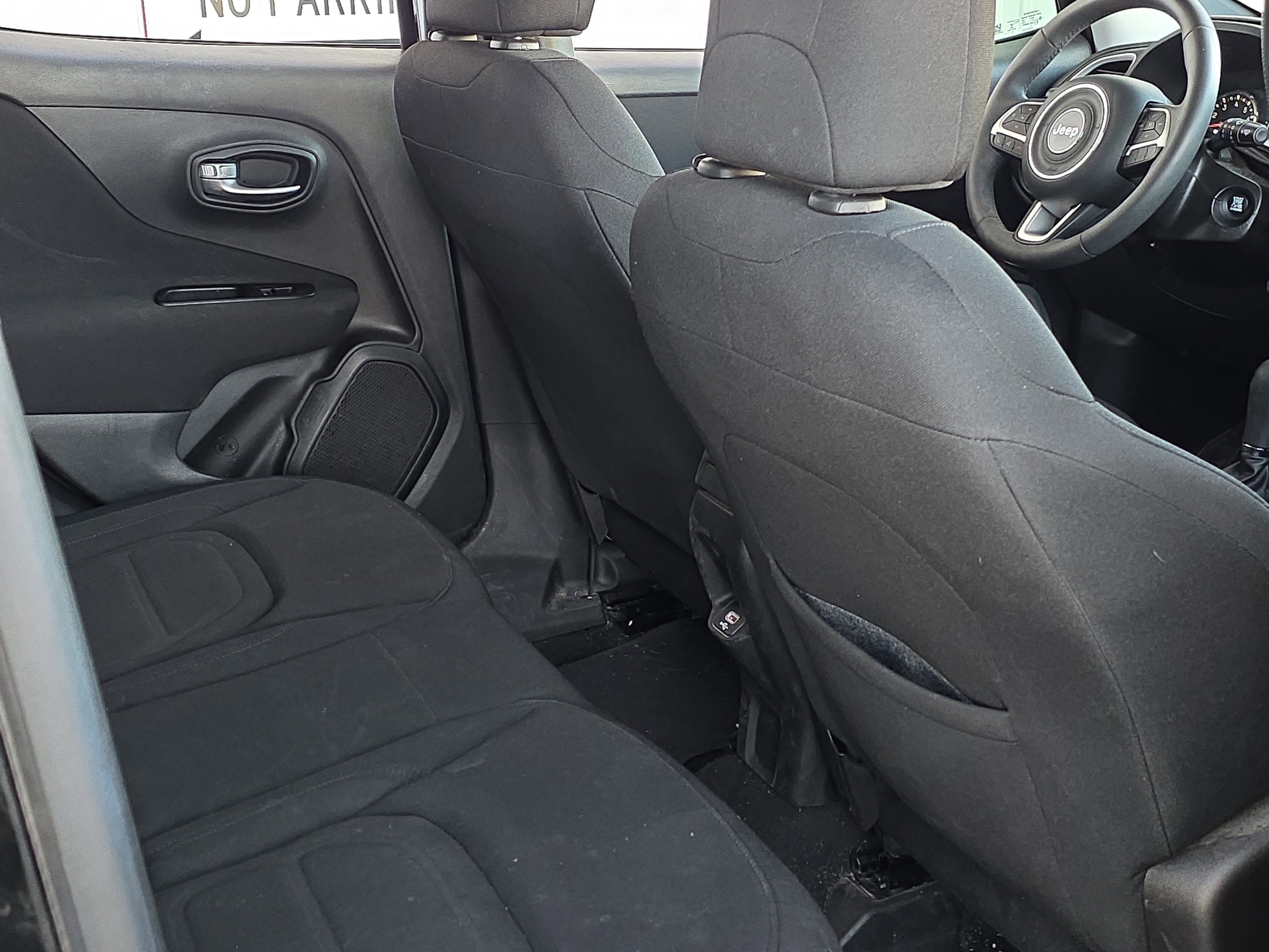 Used 2019 Jeep Renegade Latitude image 26