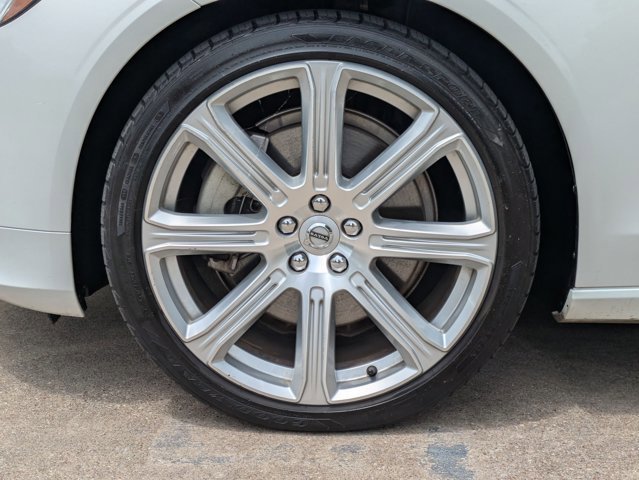 Used 2020 Volvo S90 T6 Inscription image 26