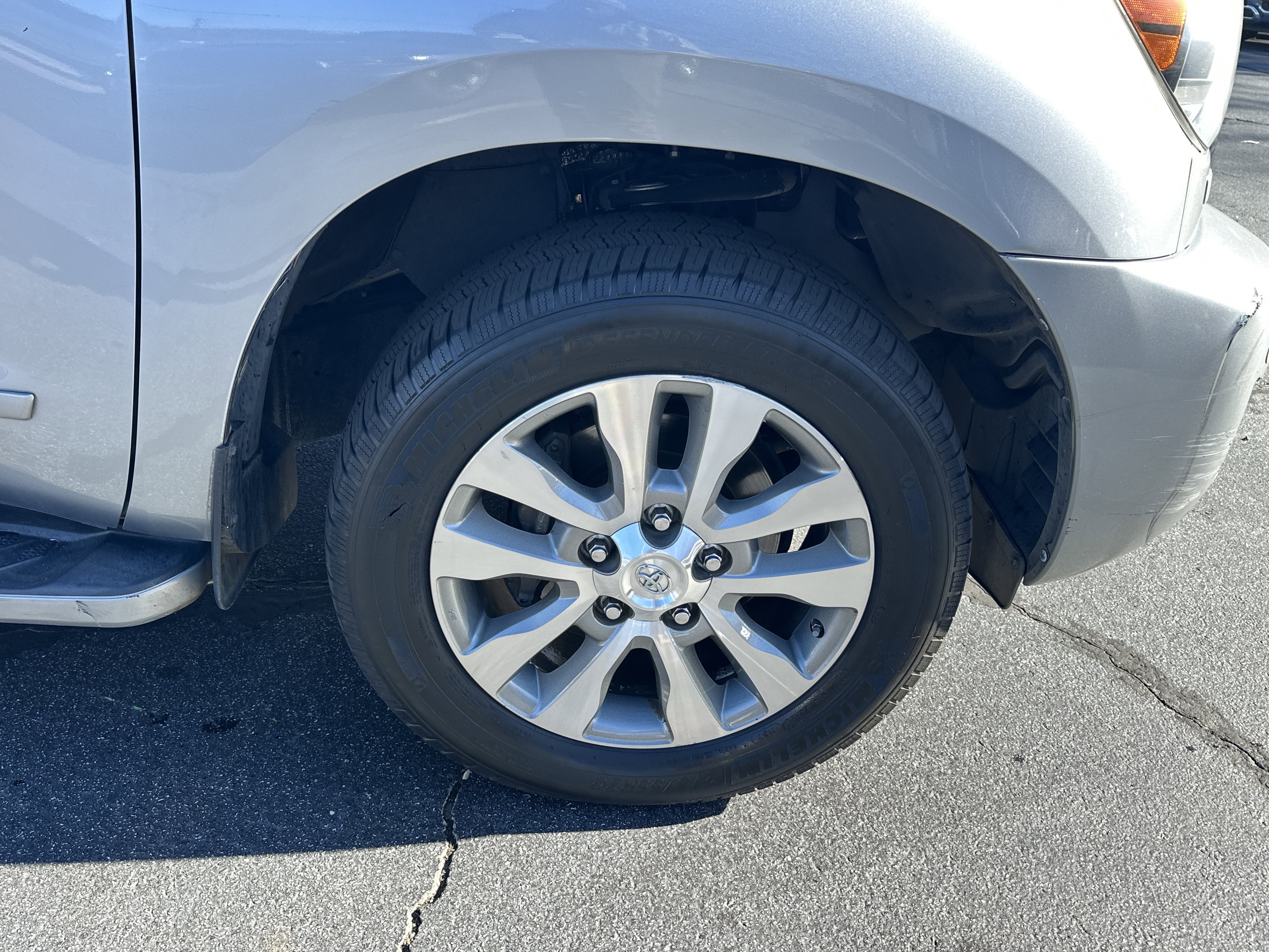 Used 2016 Toyota Sequoia Limited image 14