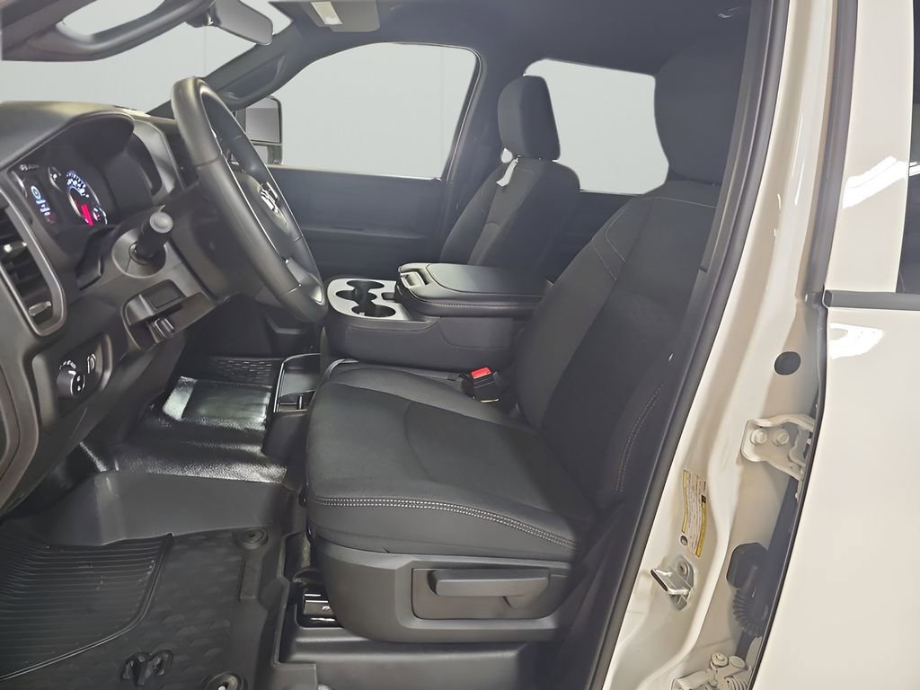 New 2026 RAM 3500 Tradesman image 9