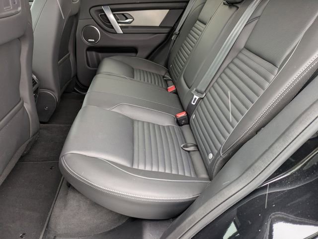 Used 2025 Land Rover Discovery Sport Dynamic SE image 15