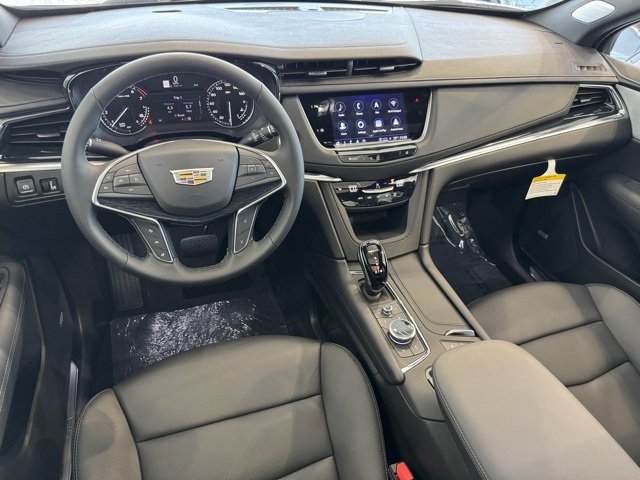 New 2025 Cadillac XT5 Premium Luxury image 11