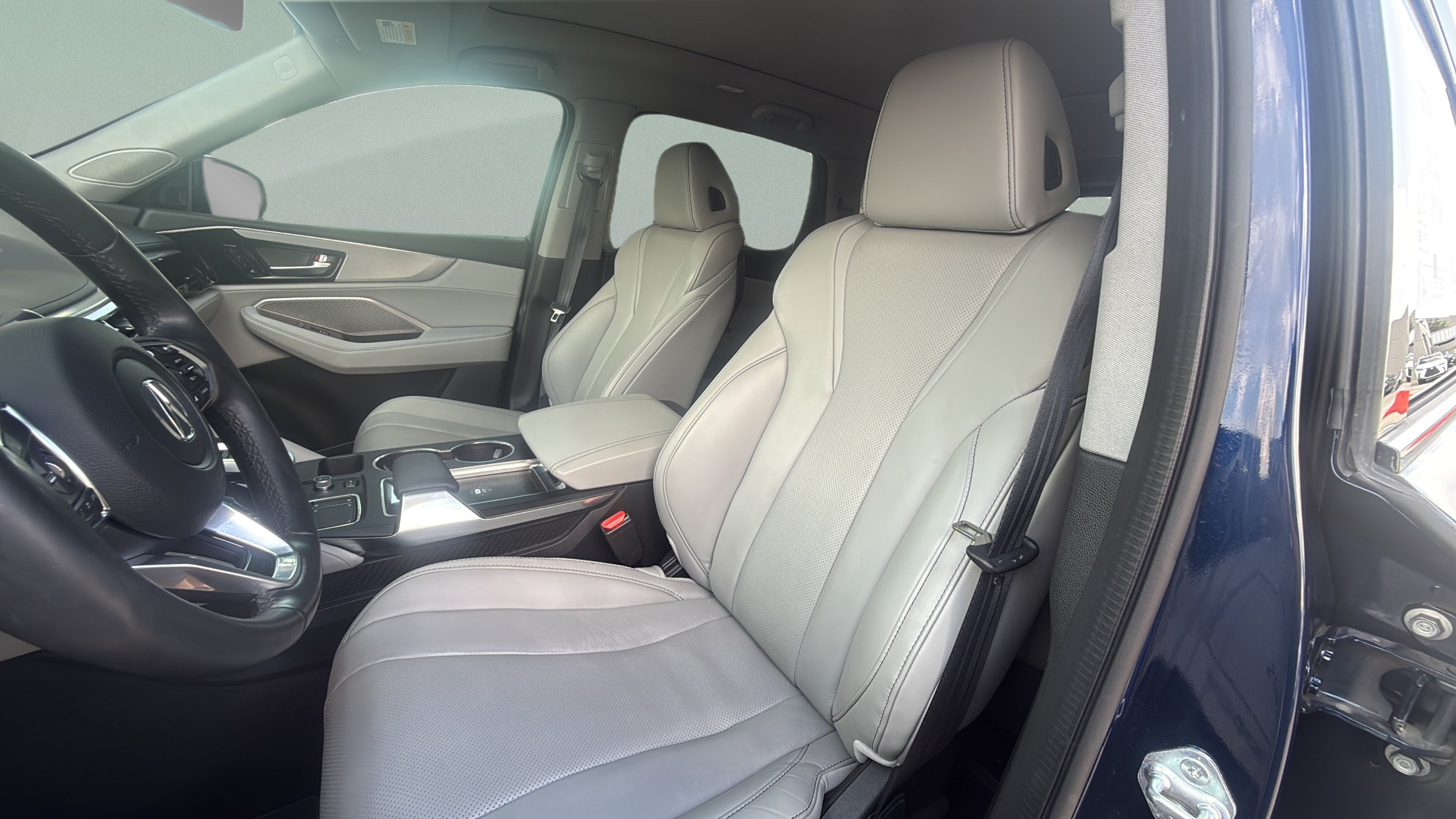 Used 2023 Acura MDX FWD w/ Technology Package image 10