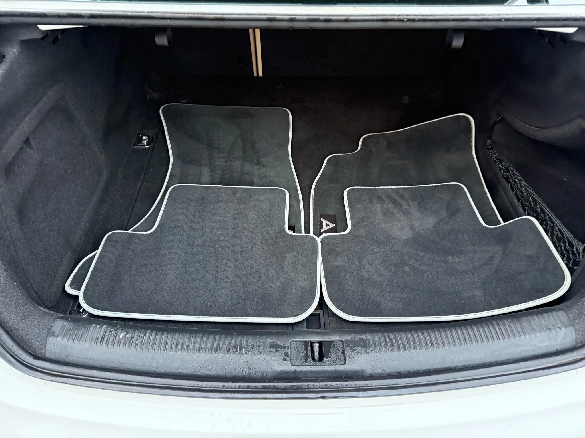 Used 2015 Audi A4 2.0T Premium Plus w/ Technology Package image 14