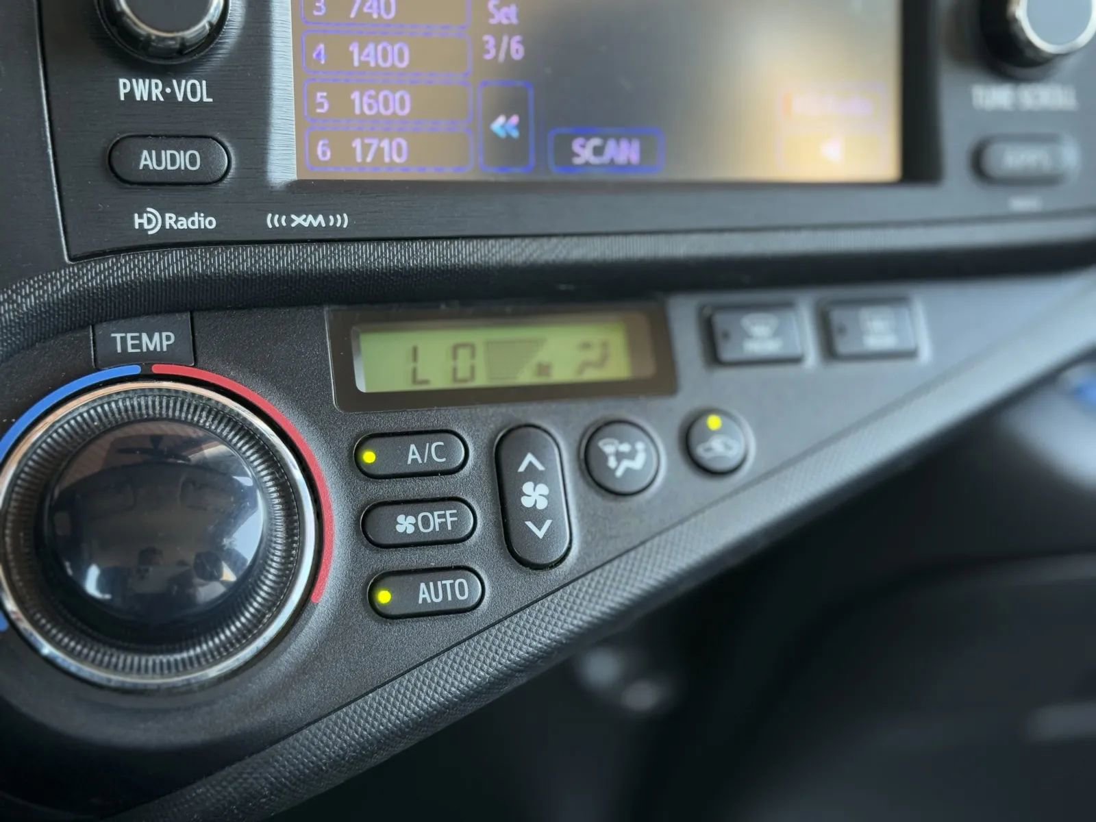 Used 2013 Toyota Prius C Three image 26