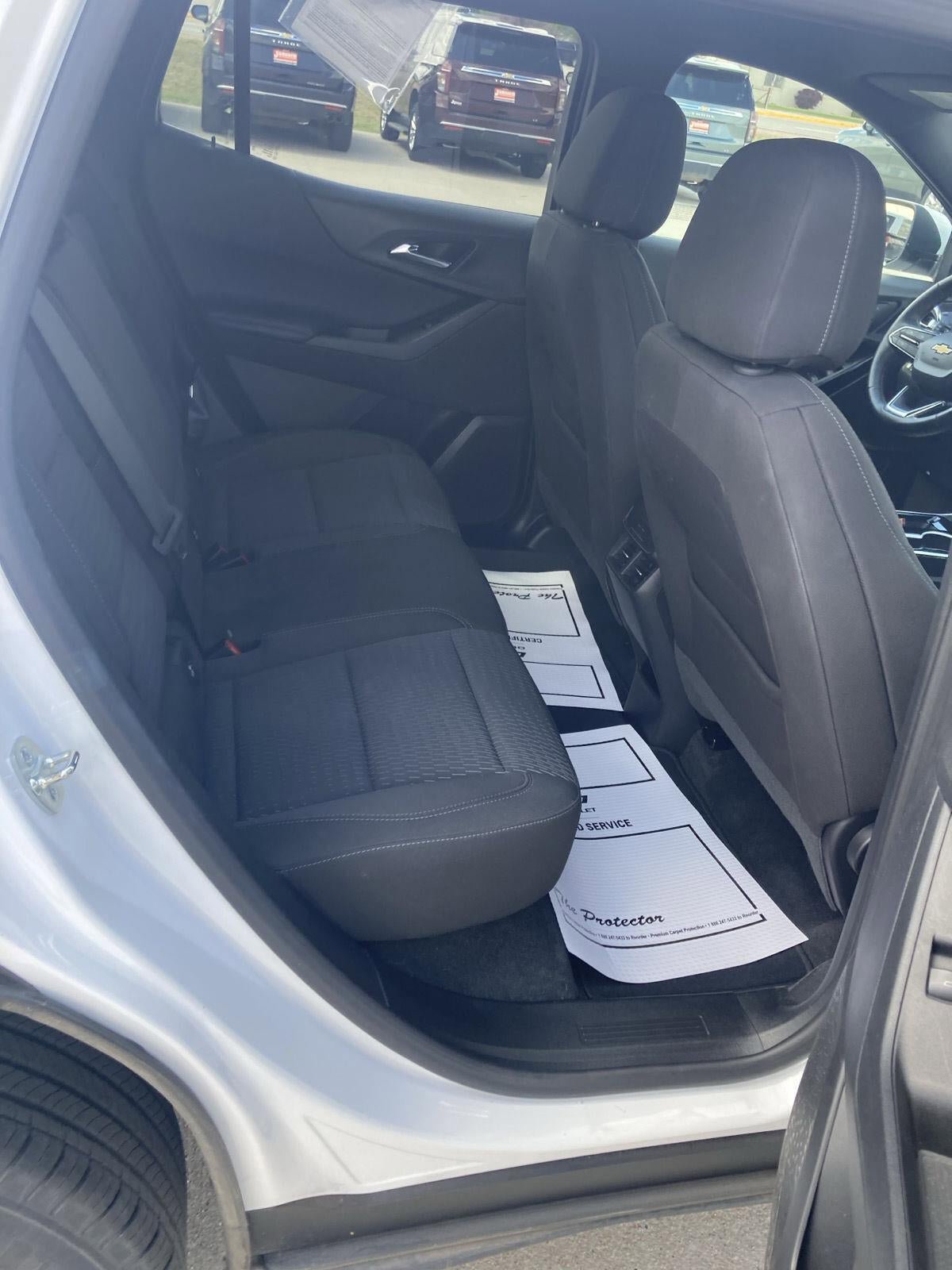 Used 2025 Chevrolet Equinox LT AWD/4WD image 27