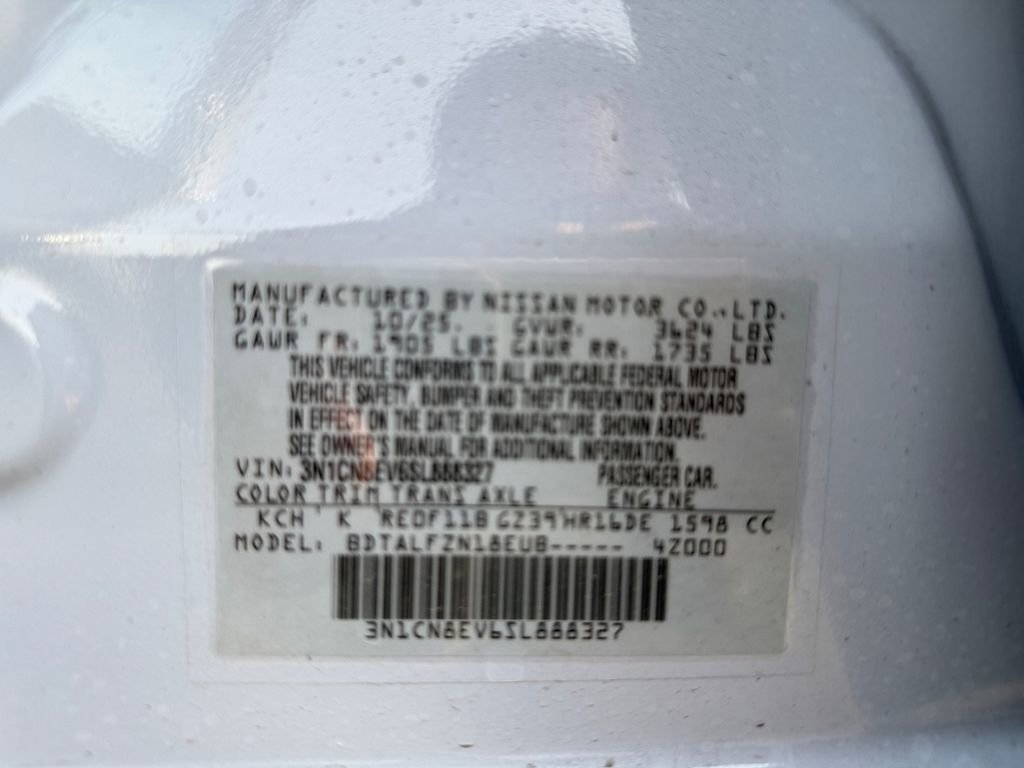 New 2025 Nissan Versa SV w/ Trunk Package FWD image 24