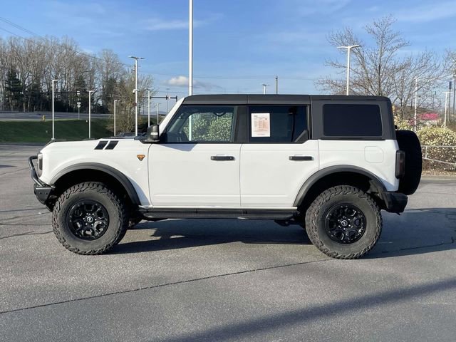 Used 2024 Ford Bronco Badlands image 2