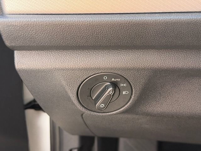 Used 2019 Volkswagen Jetta FWD image 27