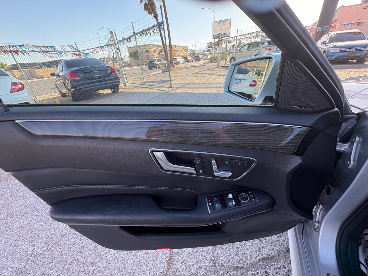 Used 2016 Mercedes-Benz E 350 Sedan w/ Premium Package image 11