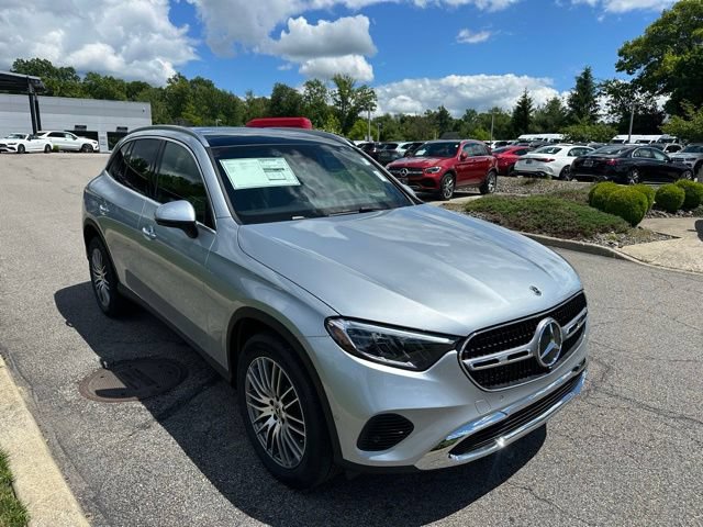 New 2026 Mercedes-Benz GLC 300 4MATIC image 7