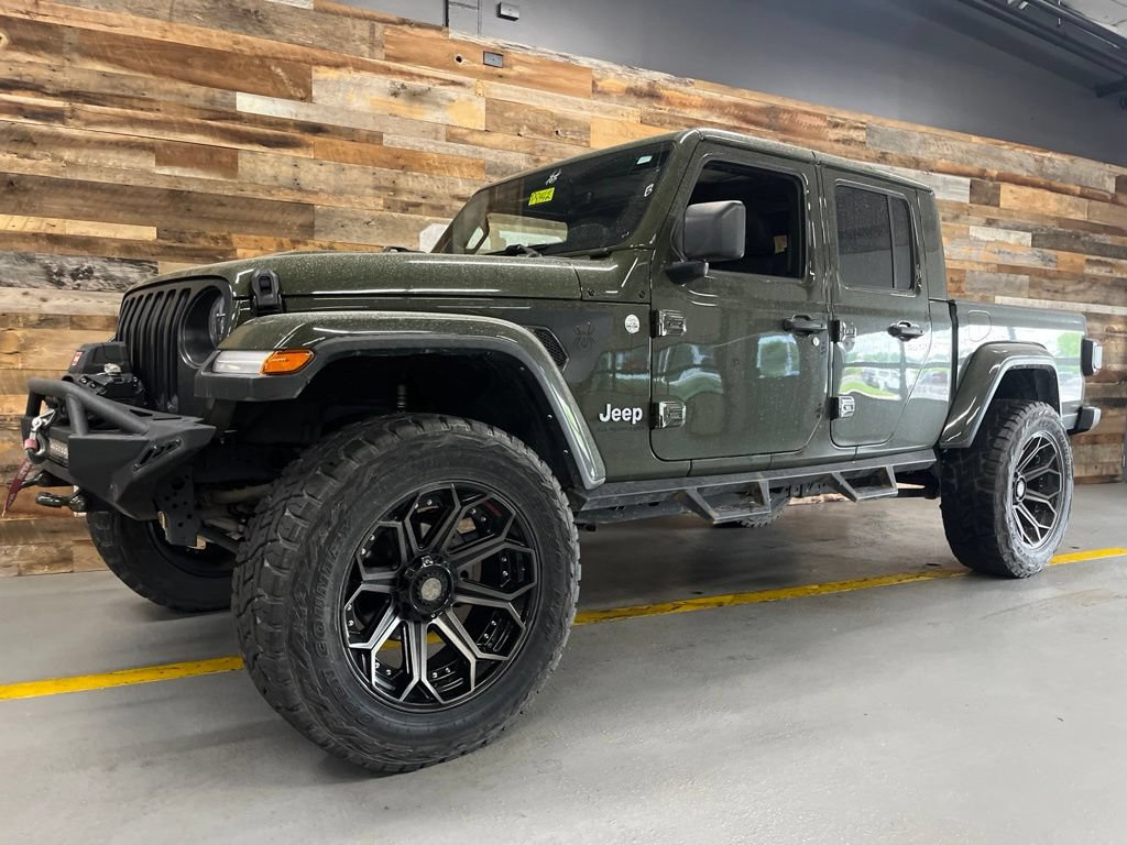 Used 2021 Jeep Gladiator Overland w/ Popular Equipment Package AWD/4WD image 9