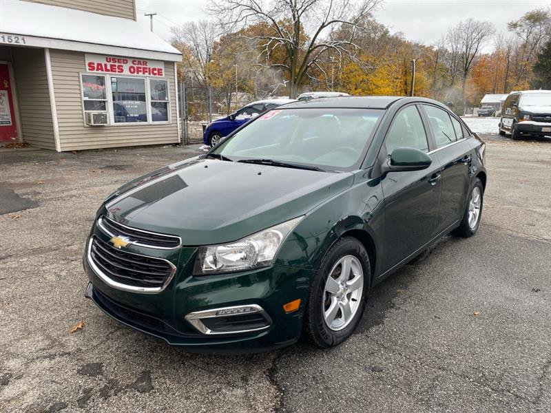 Used 2015 Chevrolet Cruze LT image 1