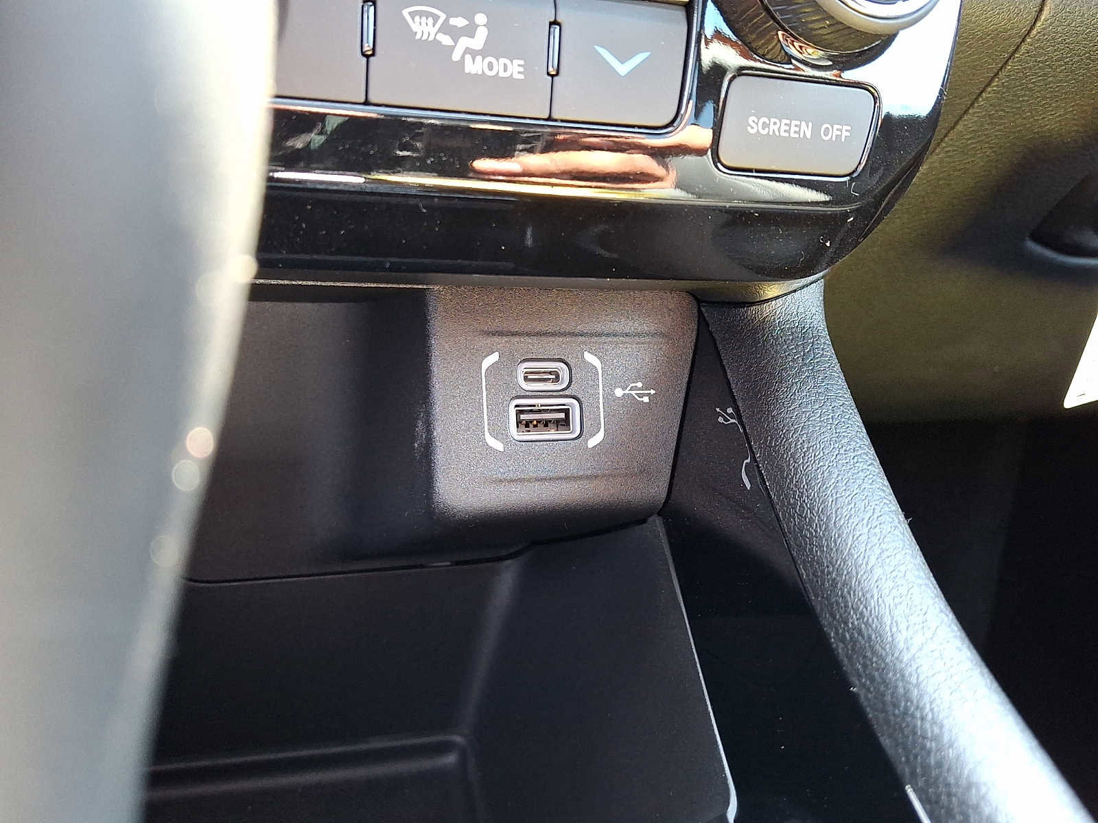 New 2026 Jeep Compass Limited AWD/4WD image 18
