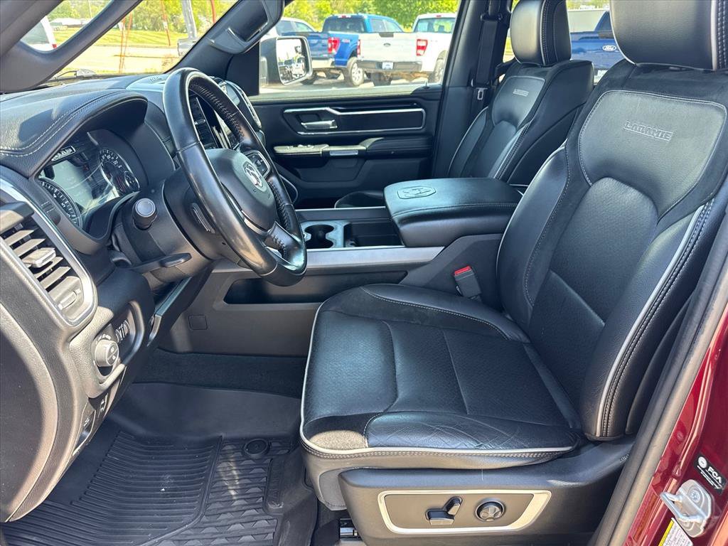 Used 2021 RAM 1500 Laramie w/ Sport Appearance Package AWD/4WD image 8