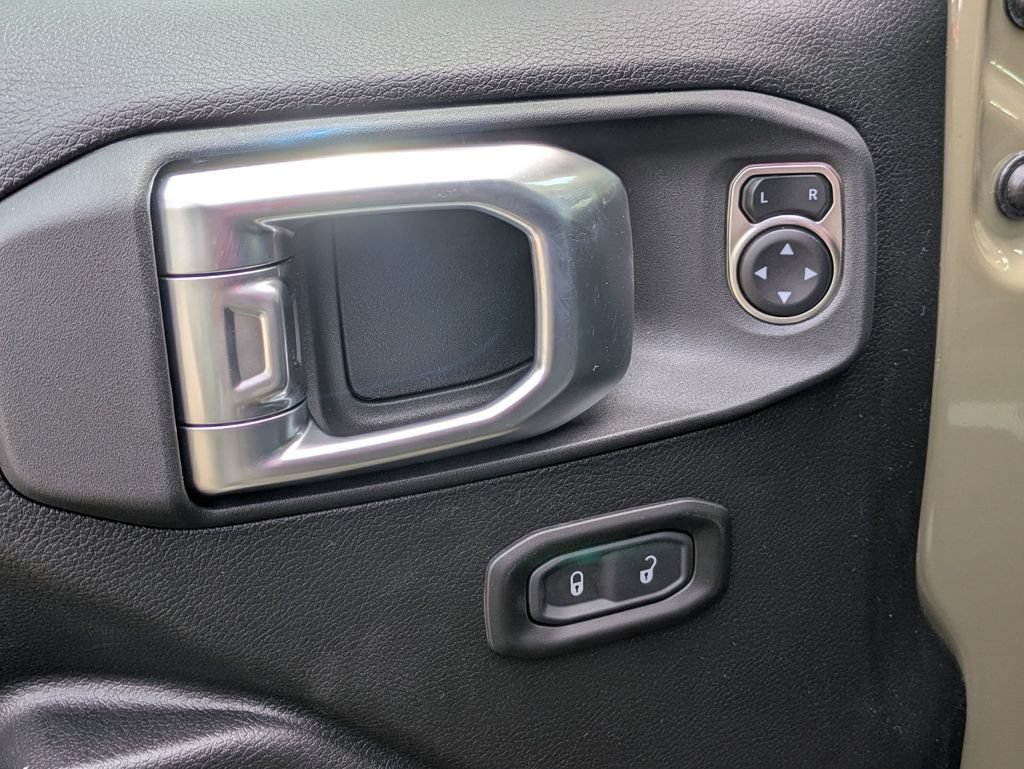 New 2026 Jeep Gladiator Sport AWD/4WD image 11