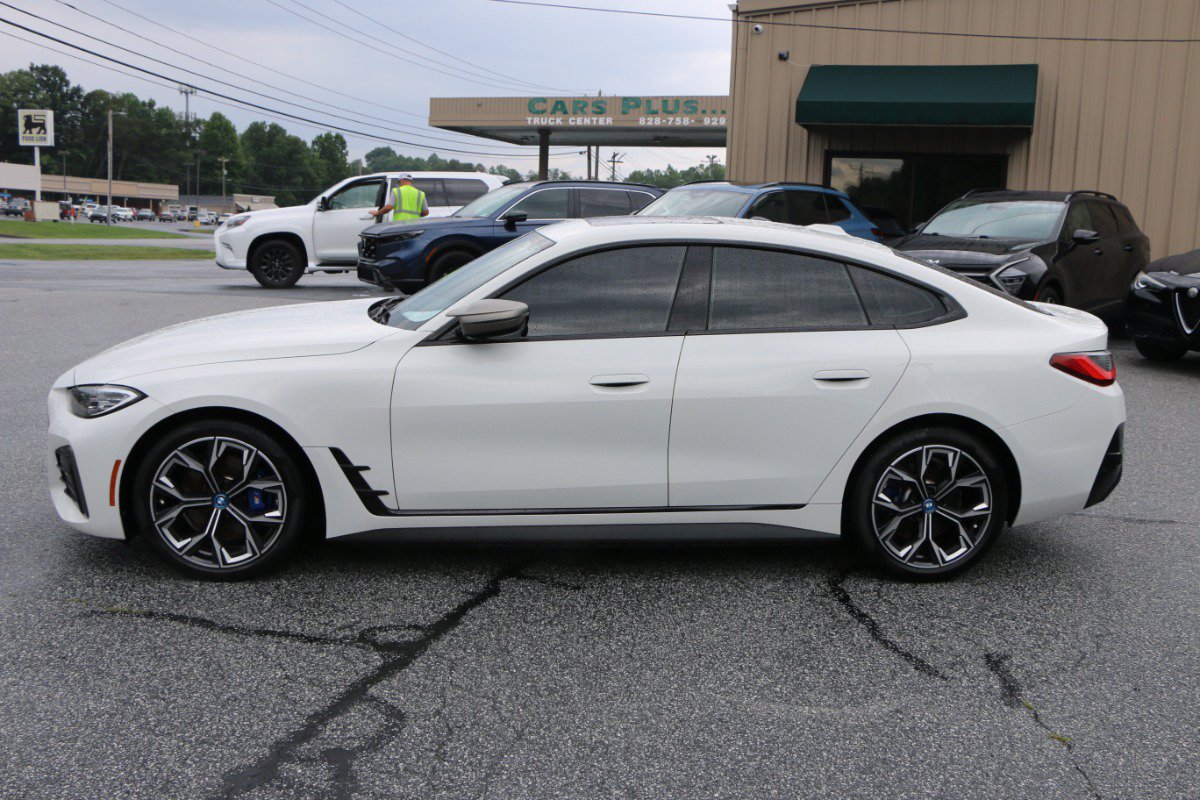 Used 2022 BMW i4 M50 w/ Premium Package AWD/4WD image 2