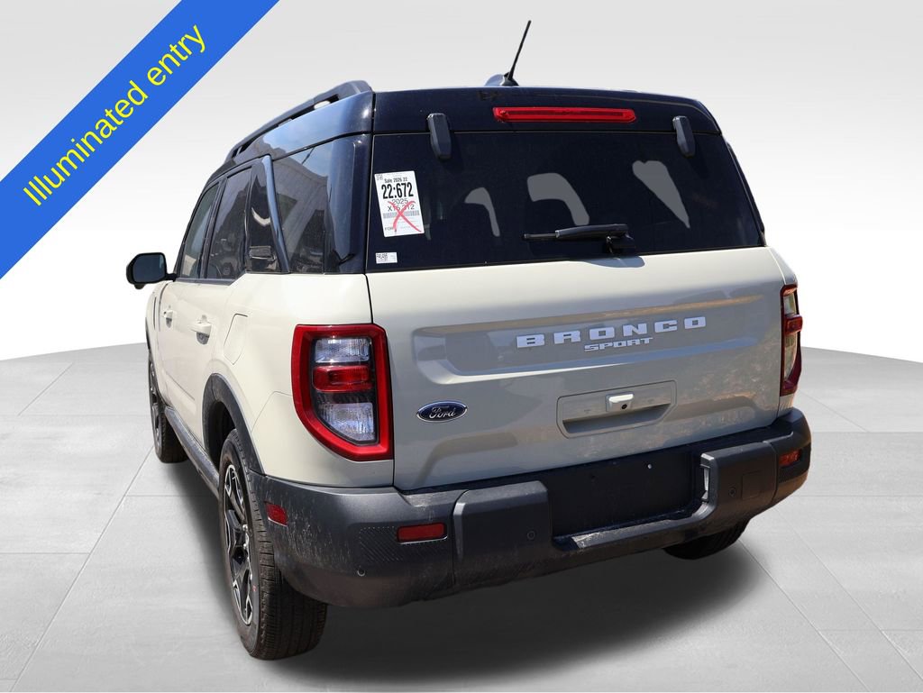 Used 2025 Ford Bronco Sport Outer Banks w/ Outer Banks Tech Package+ AWD/4WD image 18