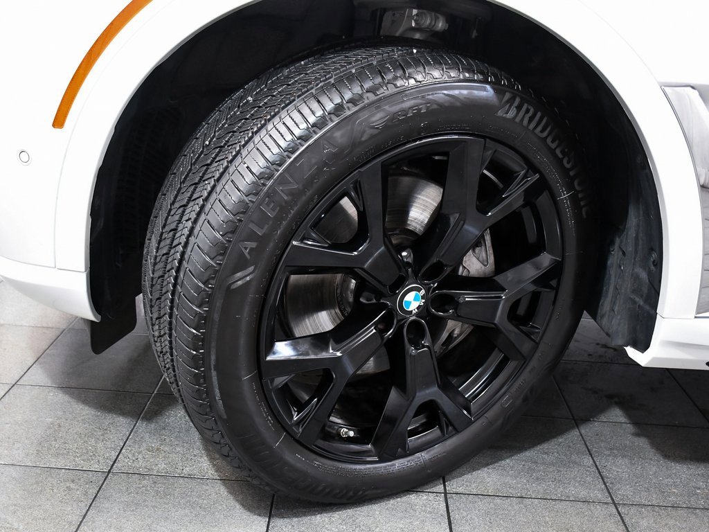 Used 2026 BMW X7 xDrive40i image 7