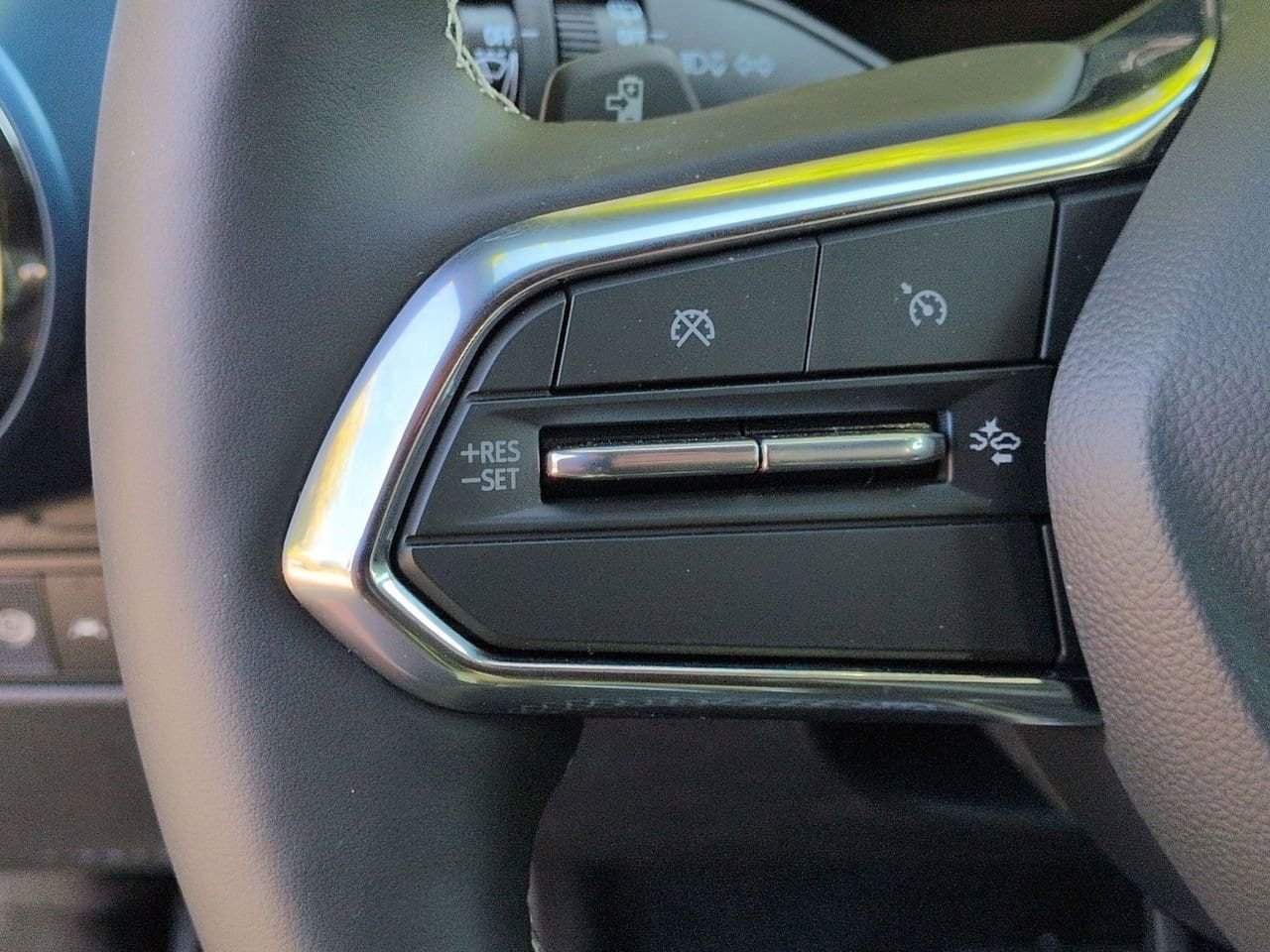 New 2026 Chevrolet Equinox EV LT FWD image 11