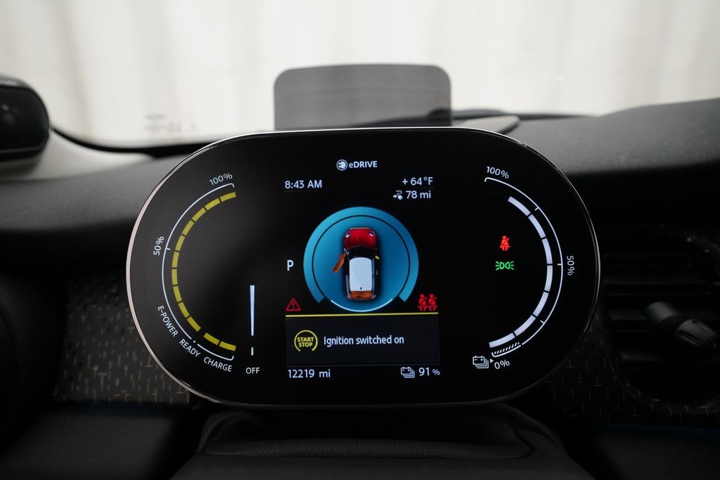 Used 2024 MINI Cooper SE image 2