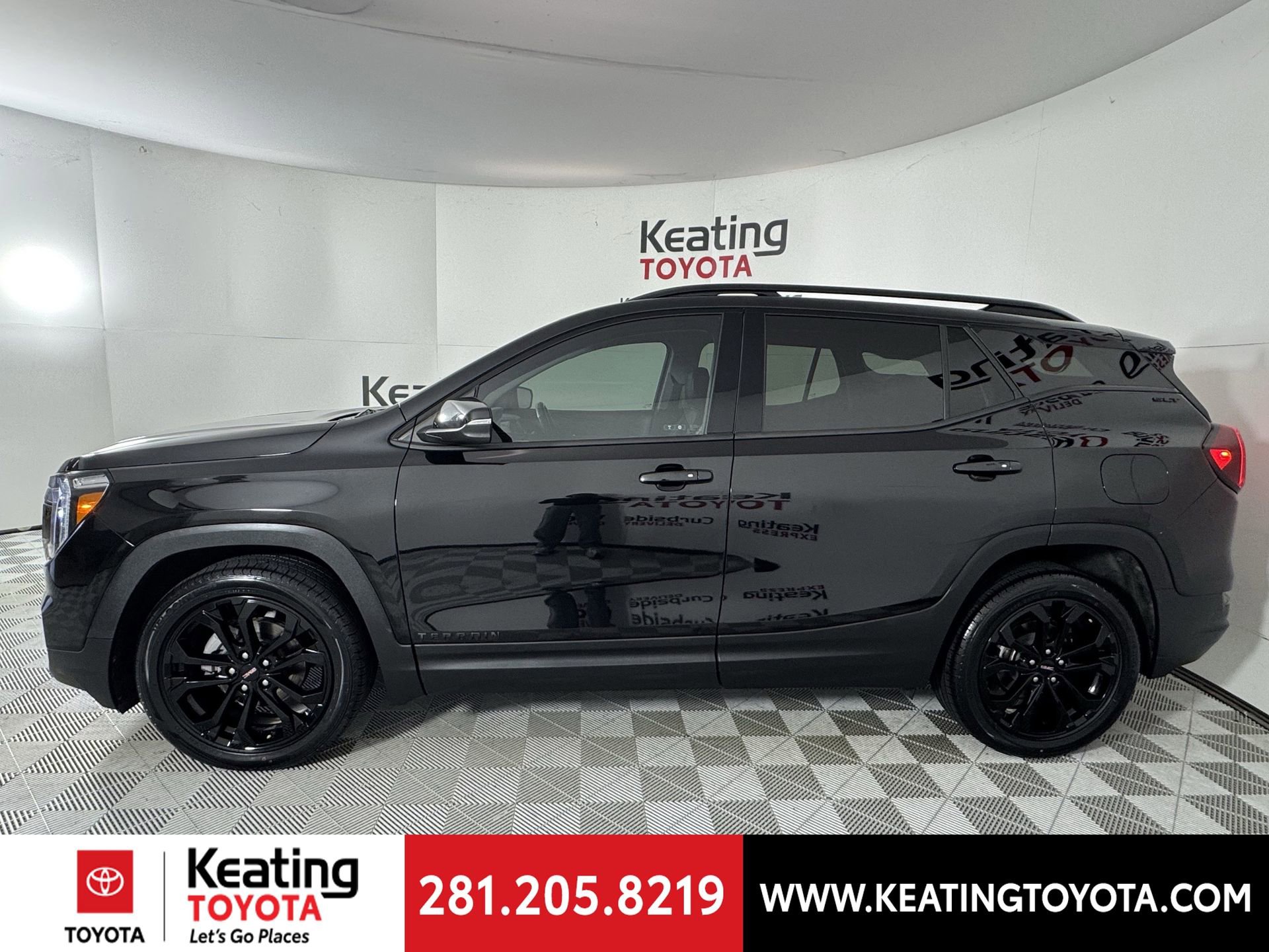 Used 2022 GMC Terrain SLT w/ Infotainment Package II image 7