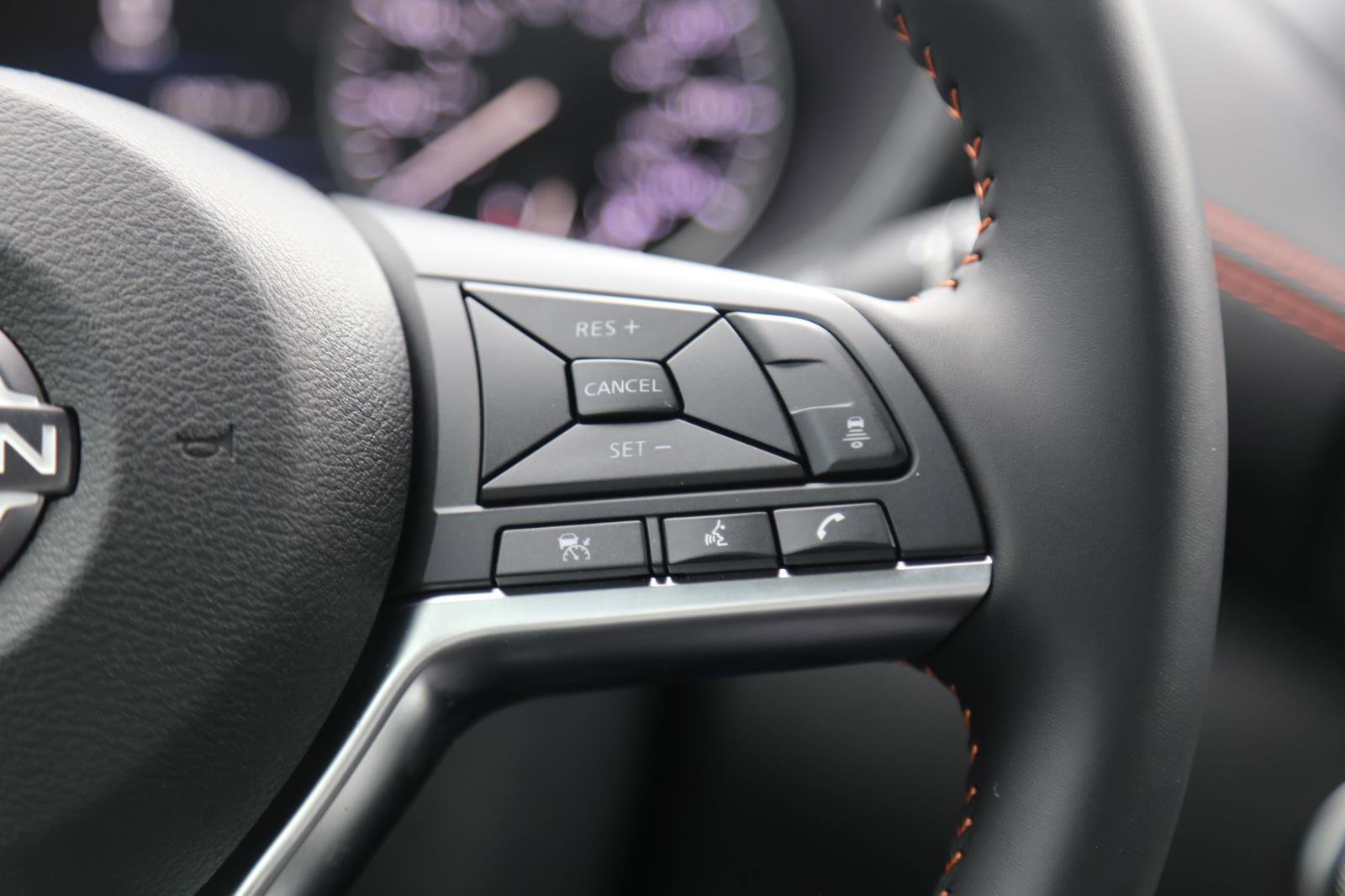 Used 2025 Nissan Sentra SR FWD image 10