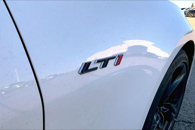 Used 2021 Chevrolet Camaro LT image 8