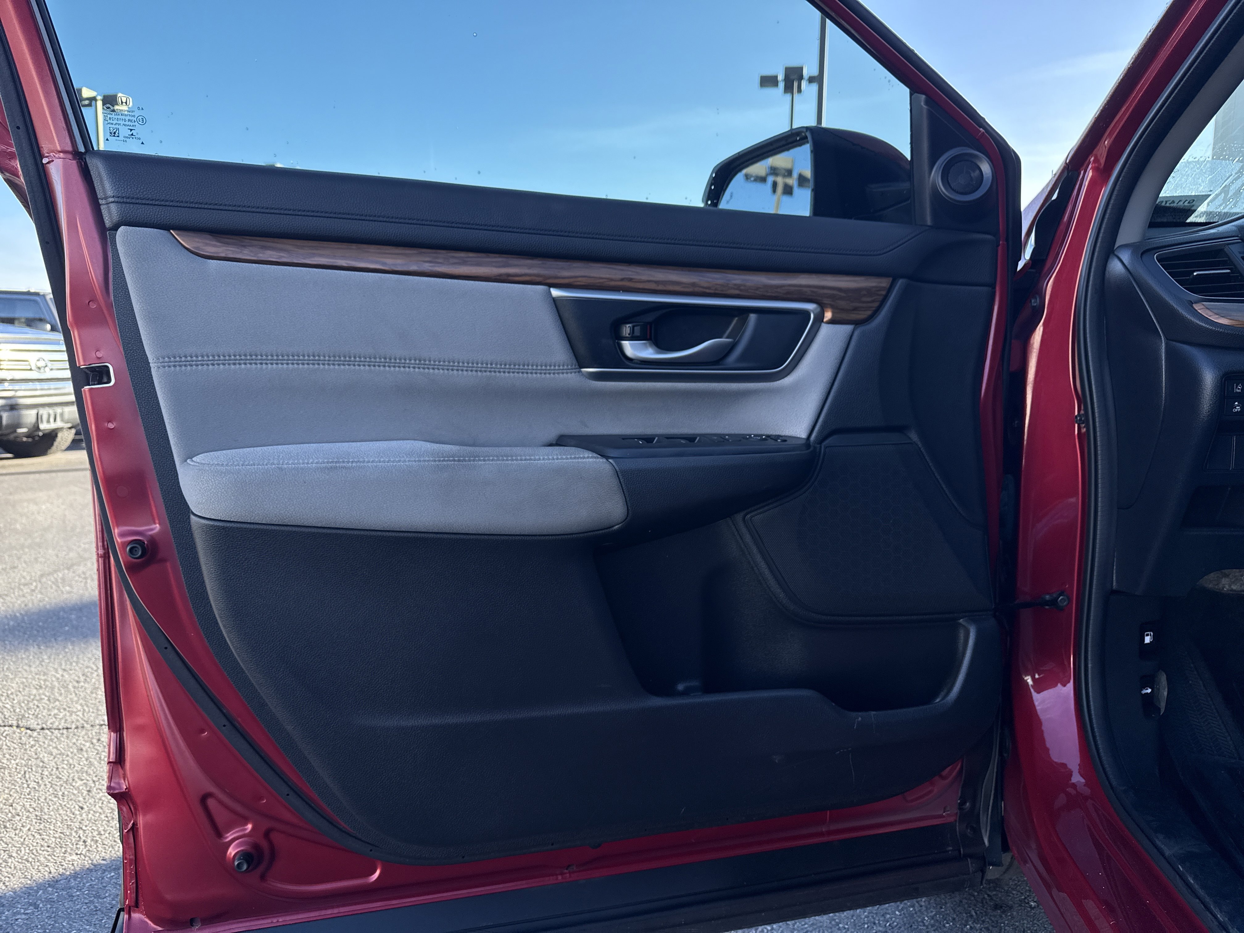 Used 2022 Honda CR-V EX image 8