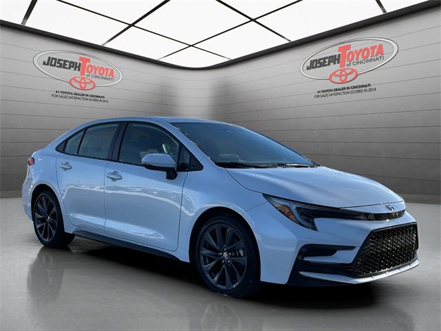 Certified 2025 Toyota Corolla SE image 6