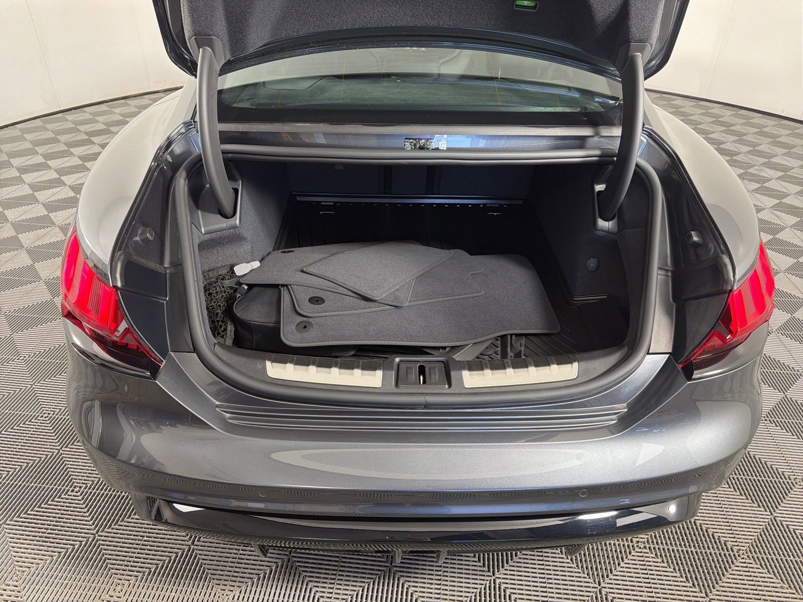 New 2026 Audi S e-tron GT Prestige AWD/4WD image 20