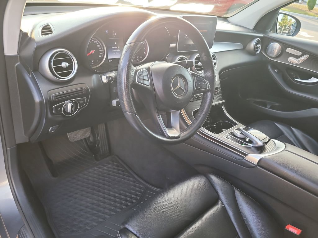 Used 2017 Mercedes-Benz GLC 300 4MATIC Coupe image 15