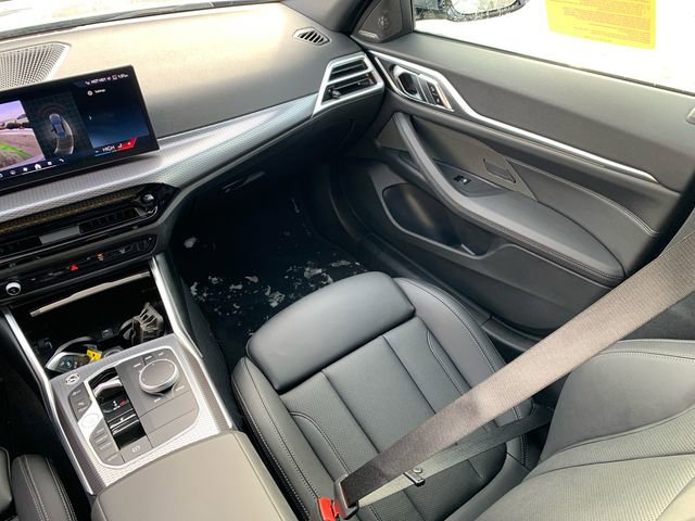 Used 2025 BMW 430i xDrive w/ Premium Package image 23