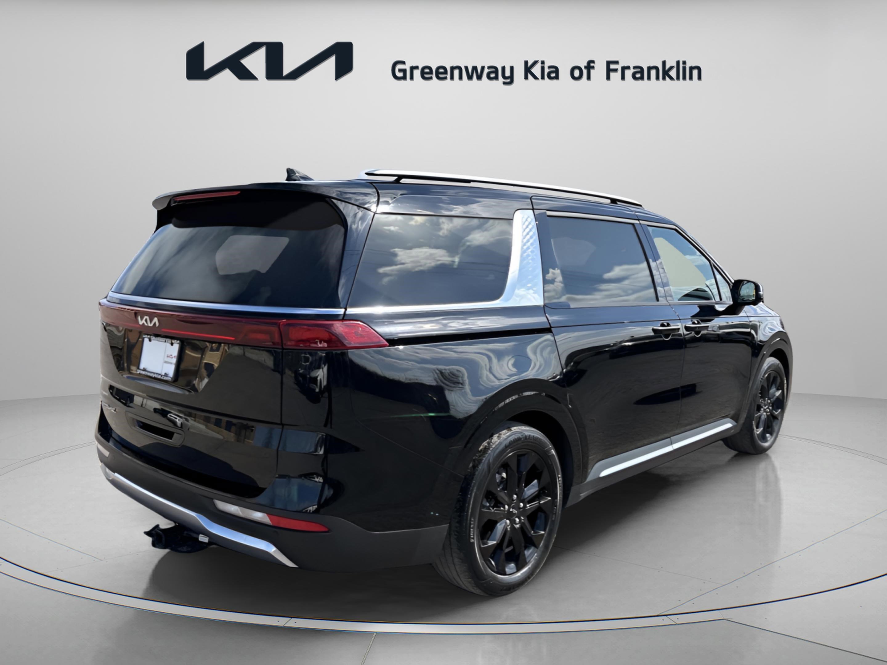 Used 2022 Kia Carnival SX image 7